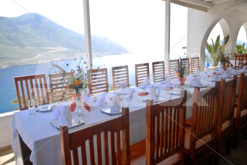 почивка в Aegialis Hotel and Spa