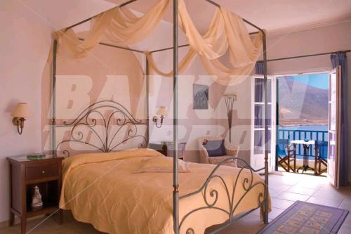 почивка в Aegialis Hotel and Spa