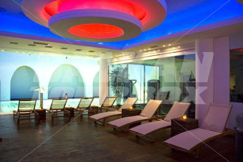 почивка в Aegialis Hotel and Spa