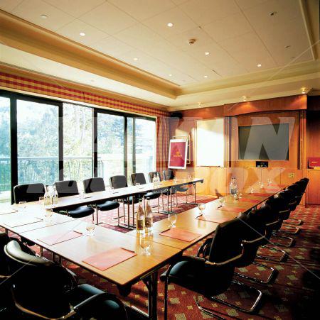 почивка в The Celtic Manor Resort