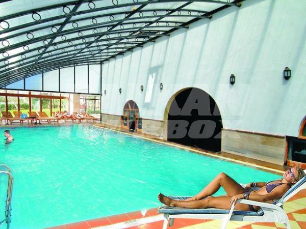 holiday in Orient Palace