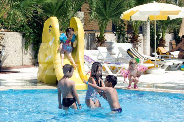 holiday in Titan Garden
