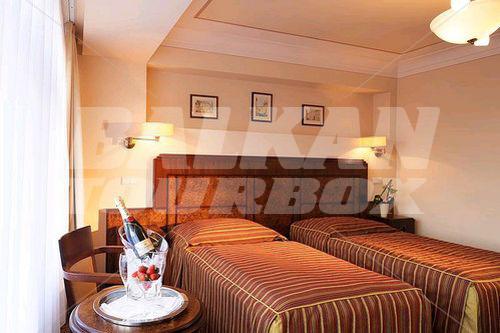 почивка в Best Western Premier Majestic Plaza
