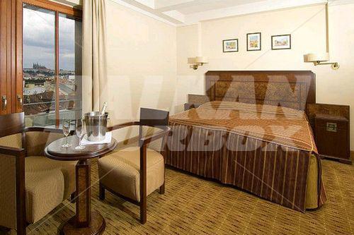 почивка в Best Western Premier Majestic Plaza