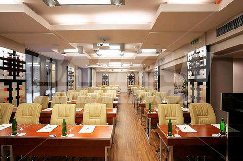 почивка в Best Western Premier Majestic Plaza
