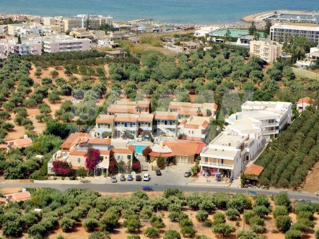 holiday in Lavris Hotel and Bungalows