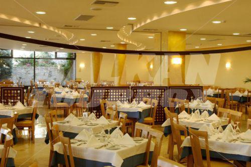 holiday in Grand Hotel Holiday Resort