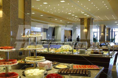 holiday in Grand Hotel Holiday Resort