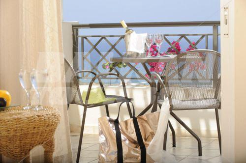 holiday in Grand Hotel Holiday Resort