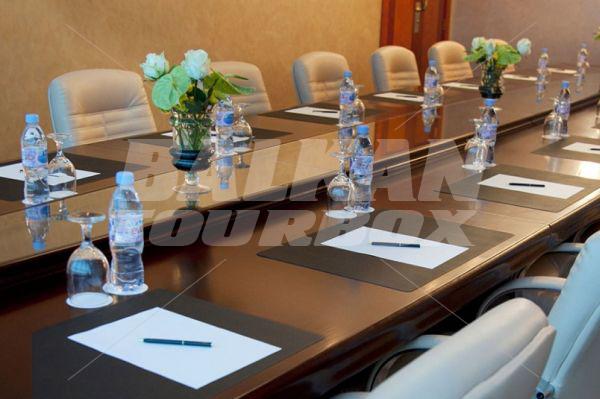 почивка в Grand Excelsior Al Barsha