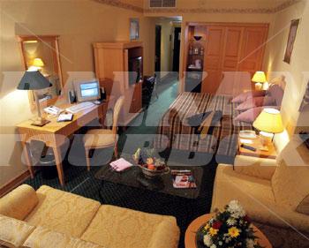 почивка в Four Points Sheraton