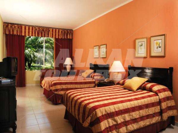почивка в Barcelo Capella Beach