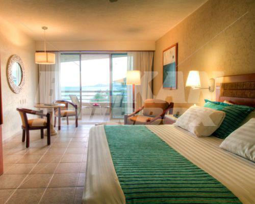 почивка в Hola Grand Faro Los Cabos