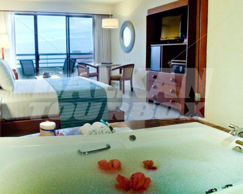 почивка в Hola Grand Faro Los Cabos