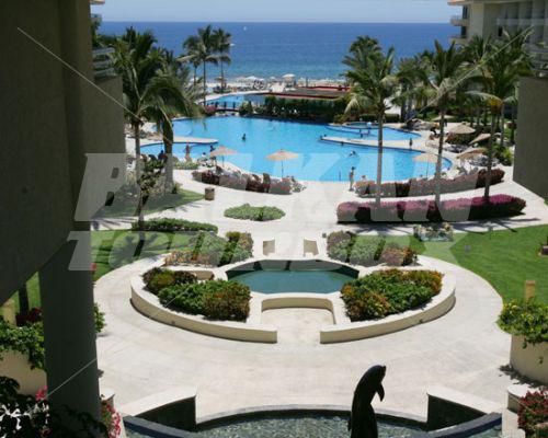 почивка в Hola Grand Faro Los Cabos
