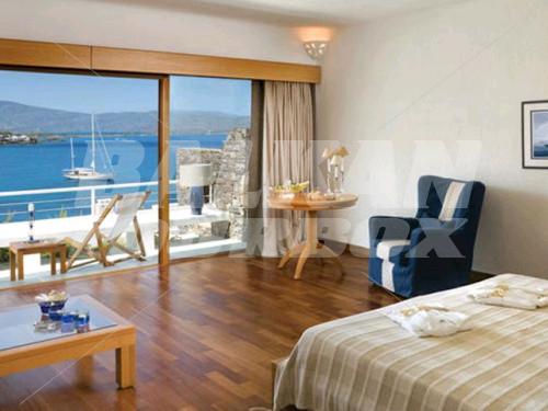 holiday in Elounda Peninsula