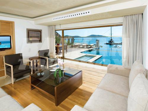 holiday in Elounda Peninsula