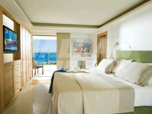 holiday in Elounda Peninsula