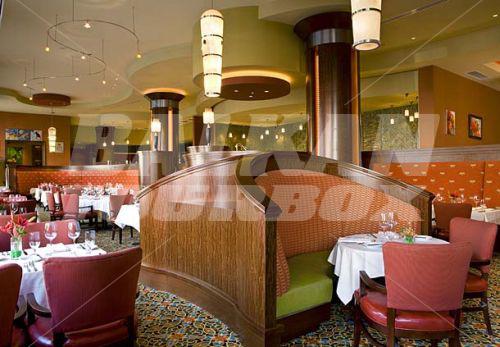 почивка в Renaissance by Marriott Montgomery & Spa at the Convention Center
