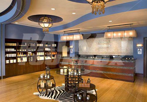 почивка в Renaissance by Marriott Montgomery & Spa at the Convention Center
