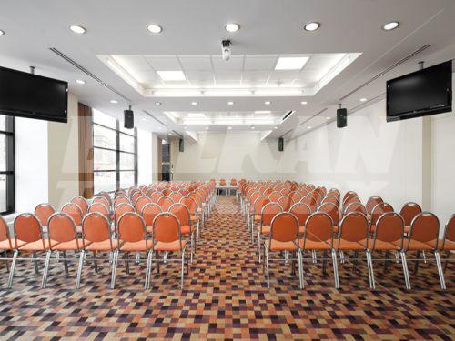 почивка в Iris Congress