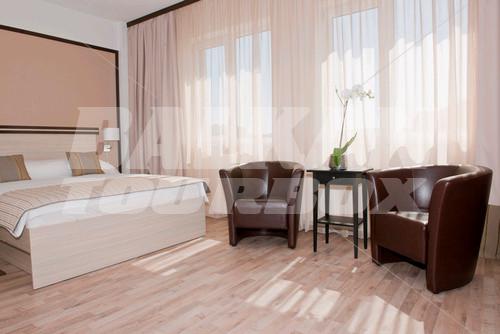 holiday in Check Inn