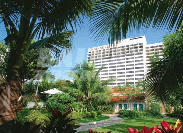 holiday in Grand Lapa