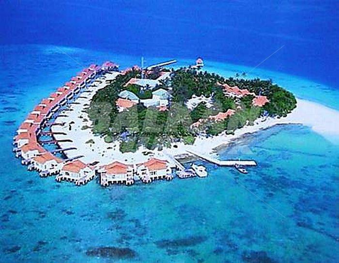 почивка в Vivanta by Taj - Coral Reef