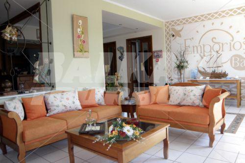 holiday in Emporios Bay