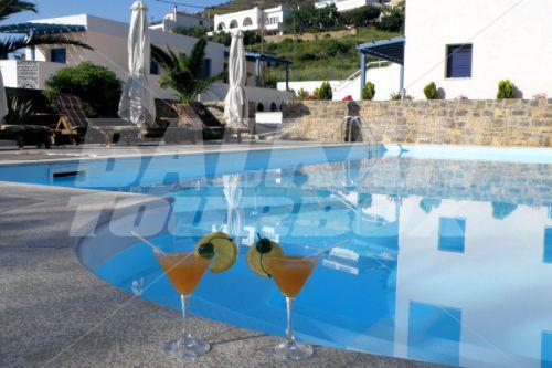 holiday in Emporios Bay