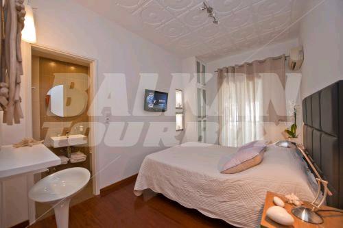 holiday in Apollon