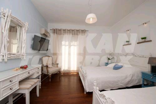 holiday in Apollon