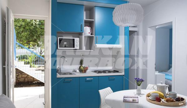 почивка в Apartments Korkyra Gardens