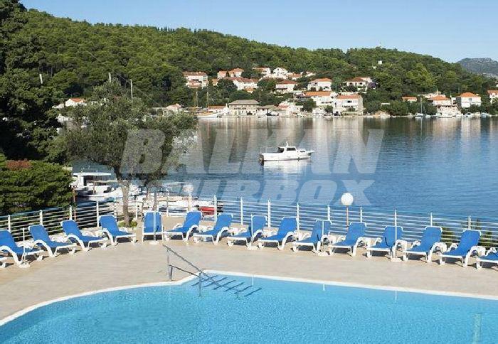 почивка в Apartments Korkyra Gardens
