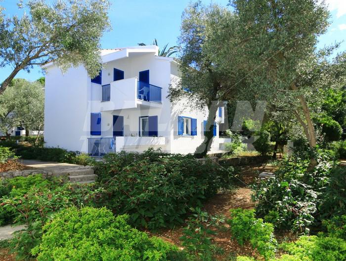 почивка в Apartments Korkyra Gardens