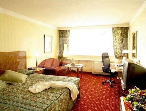 почивка в Holiday Inn Strasbourg City Centre