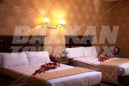 holiday in Royal House