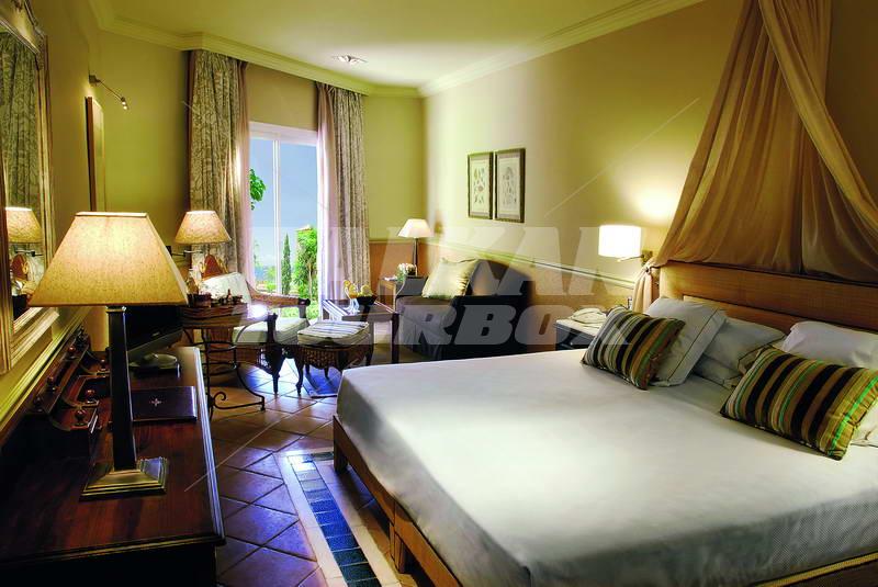 holiday in Bahia Del Duque
