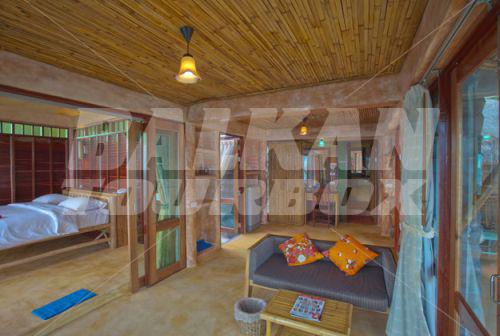 holiday in Koh Tao Bamboo Huts