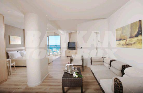 holiday in Anthoussa Resort