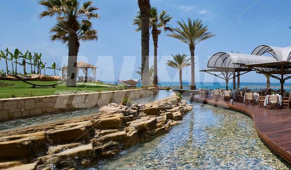 holiday in Pioneer Beach Hotel