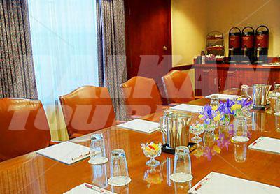 почивка в Residence Inn by Marriott Cleveland Beachwood