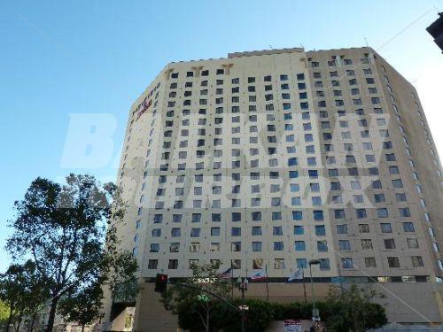 почивка в Oakland Marriott City Center