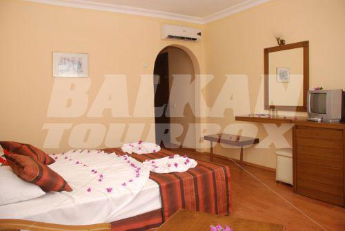 почивка в Reina Bodrum Resort