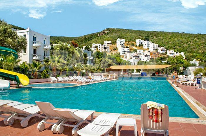 почивка в  Reina Bodrum Resort