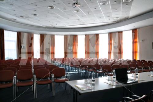 почивка в Ibis Constanta