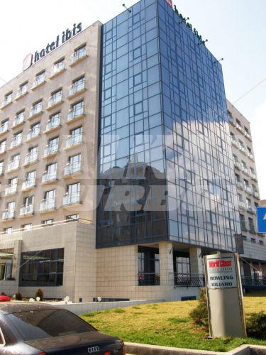 почивка в Ibis Constanta