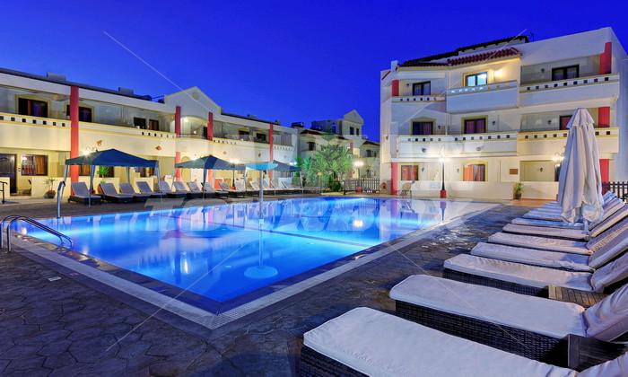 holiday in Saint Constantin Village
