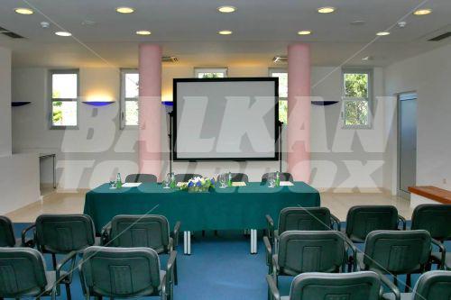holiday in Uvala