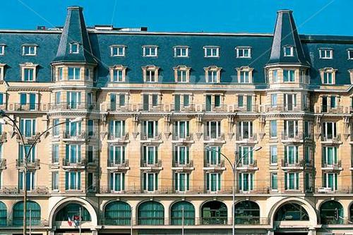 holiday in Grand Mercure Alfa